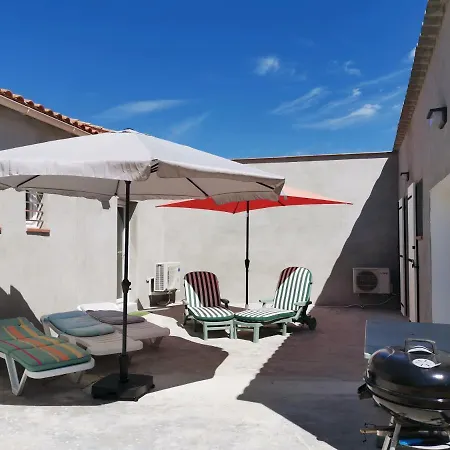 Дом отдыха Maison Presqu'ile De Giens, Proximite Des Plages Йер