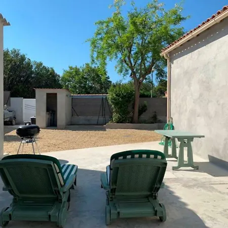 Maison Presqu'ile De Giens, Proximite Des Plages *